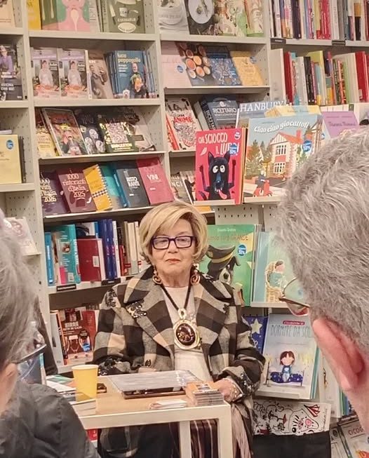 SOLD OUT AL LIBRACCIO PIAZZA MARTIRI BOLOGNA PER L’USCITA DEL NUOVO LIBRO DI SANDROLINI